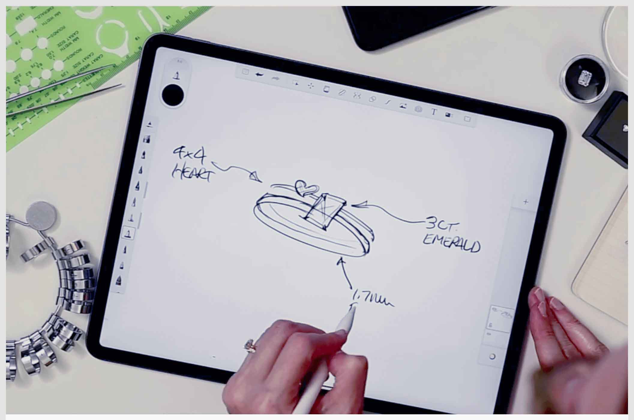 Autodesk SketchBook یکی از بهترین‌ اپلیکیشن های طراحی اپل پنسل